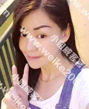 乌市漂亮少妇兼职楼凤